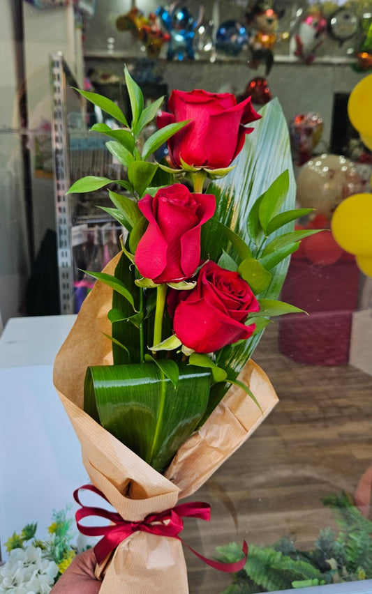 Buquê com 3 Rosas Premium