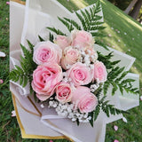 nível de buquê de rosas